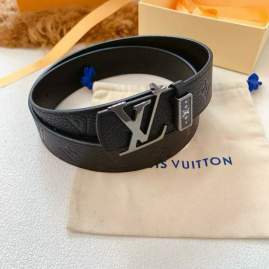 Picture of Louis Vuitton Belts _SKUfw240288442fw
